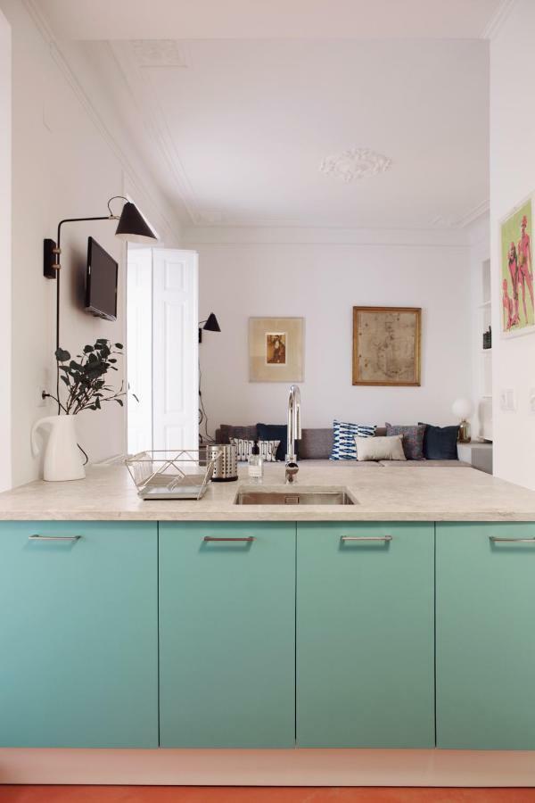 Renovated Charming Apartment With Terrace In Lapa Lisboa Εξωτερικό φωτογραφία