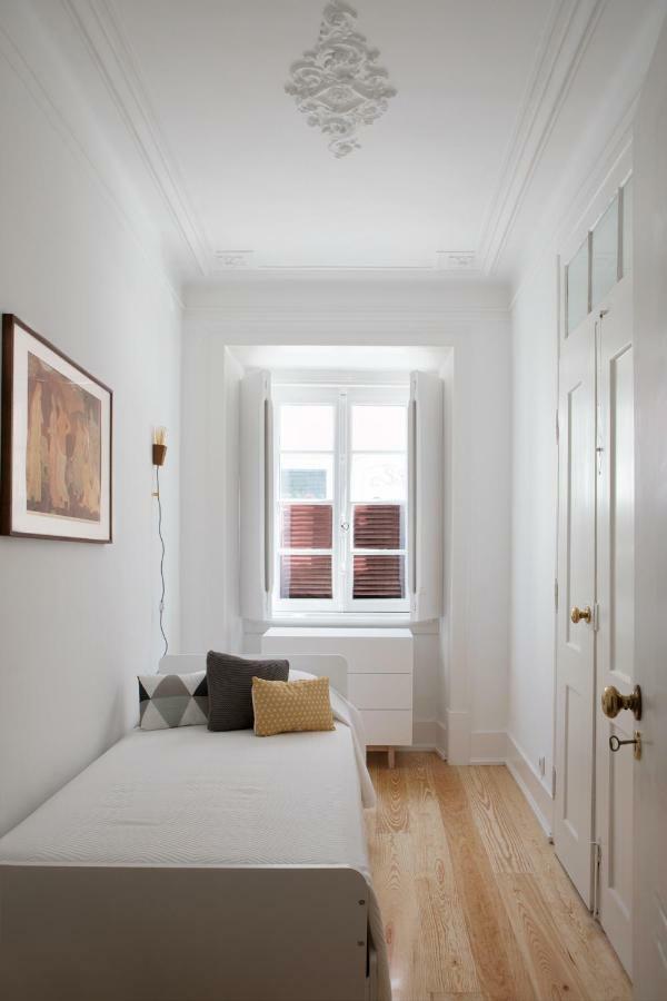 Renovated Charming Apartment With Terrace In Lapa Lisboa Εξωτερικό φωτογραφία